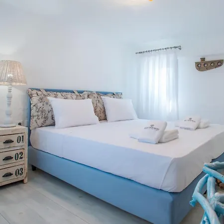 别墅 Deluxe Paros Grand 4 Bedrooms Wonderful Sea View 克里希阿克提