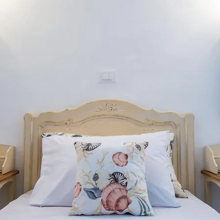Deluxe Paros Grand 4 Bedrooms Wonderful Sea View 克里希阿克提